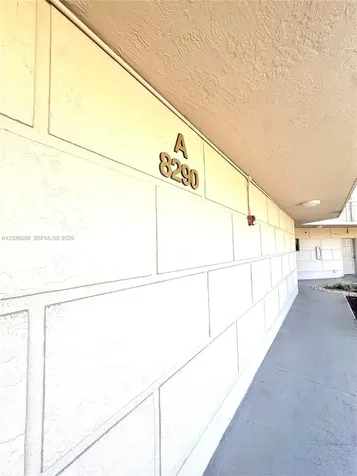 8290 Lake Drive Doral FL 33166