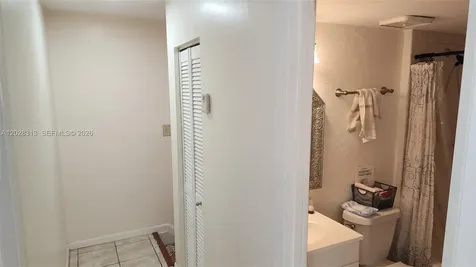 4540 SW 68th Ct Circle Miami FL 33155