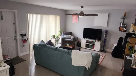 4540 SW 68th Ct Circle Miami FL 33155