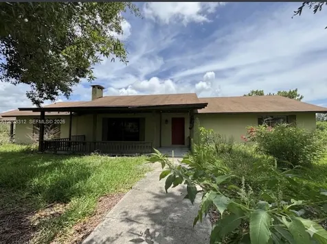 375 & 311 County Road 720 Clewiston FL 33440
