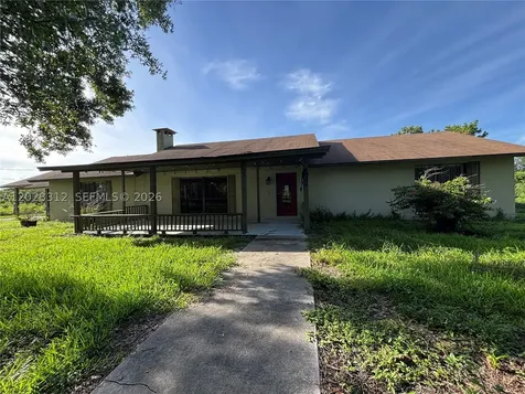 375 & 311 County Road 720 Clewiston FL 33440