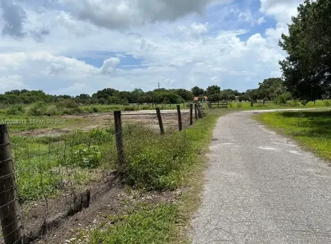 375 & 311 County Road 720 Clewiston FL 33440