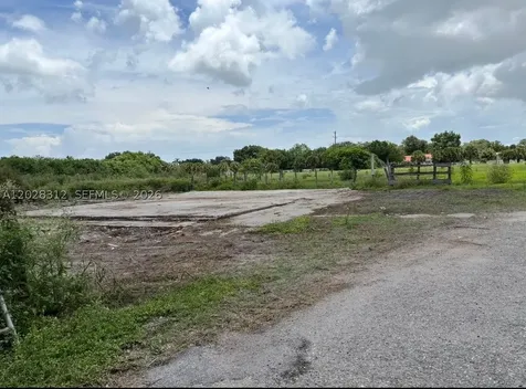375 & 311 County Road 720 Clewiston FL 33440