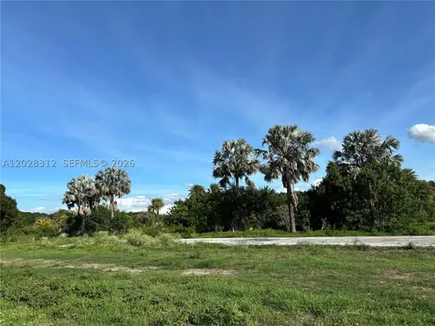 375 & 311 County Road 720 Clewiston FL 33440