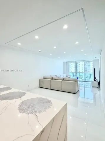 19390 Collins Avenue Sunny Isles Beach FL 33160