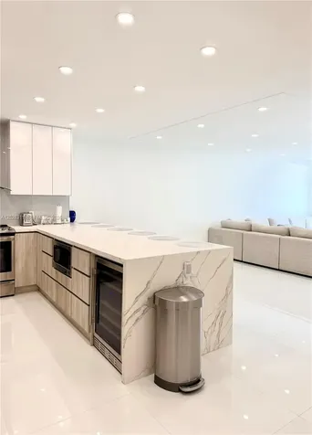 19390 Collins Avenue Sunny Isles Beach FL 33160
