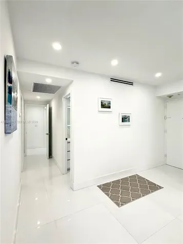 19390 Collins Avenue Sunny Isles Beach FL 33160
