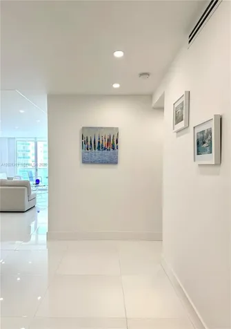 19390 Collins Avenue Sunny Isles Beach FL 33160