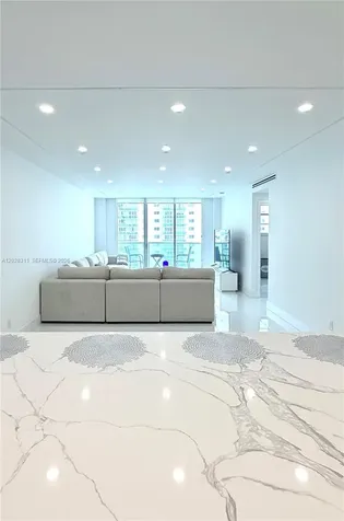 19390 Collins Avenue Sunny Isles Beach FL 33160