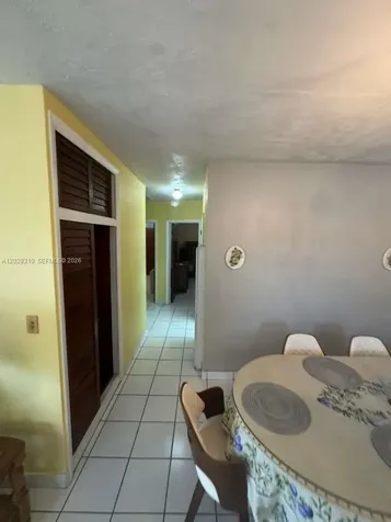 252 E 37th Street Hialeah FL 33013