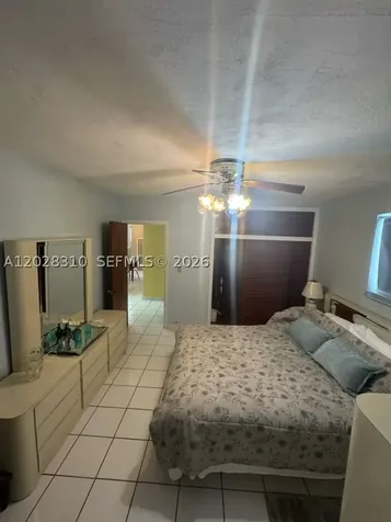 252 E 37th Street Hialeah FL 33013