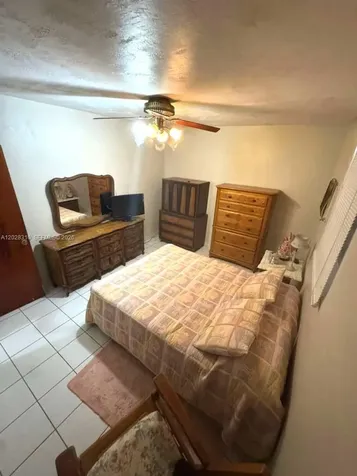 252 E 37th Street Hialeah FL 33013