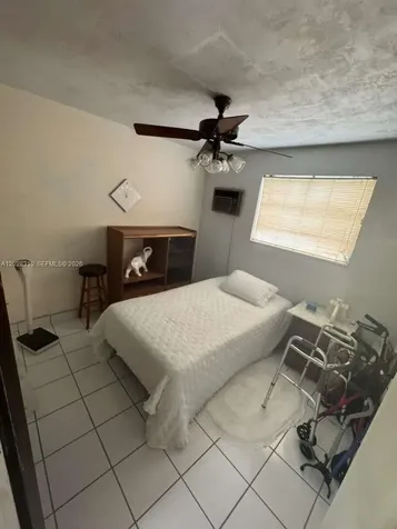 252 E 37th Street Hialeah FL 33013