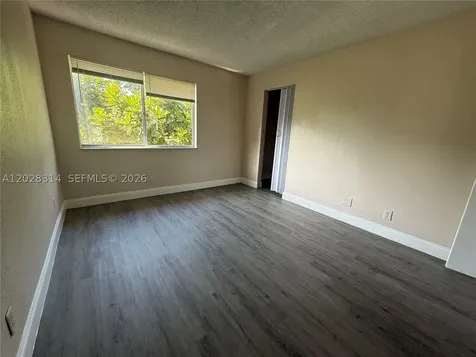 2216 NW 59th Way Lauderhill FL 33313