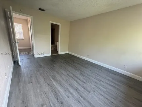 2216 NW 59th Way Lauderhill FL 33313