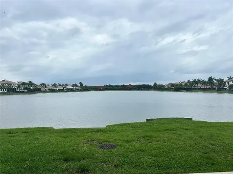 3057 Tortola Way Hollywood FL 33024
