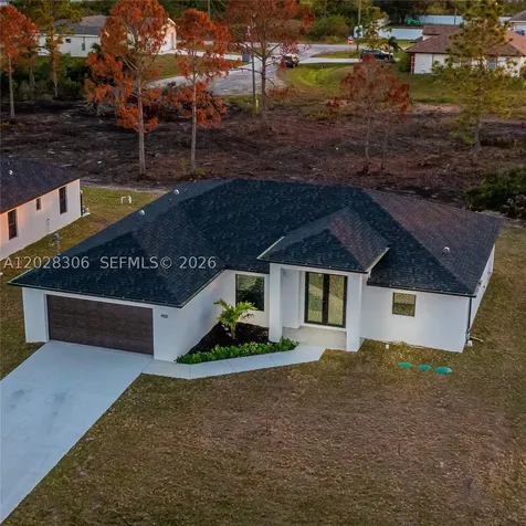 450 Mercedes Court Lehigh Acres FL 33972