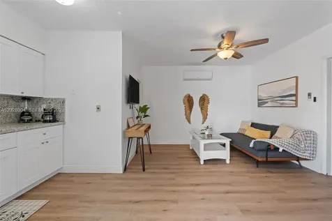2453 SW 17th Street Miami FL 33145
