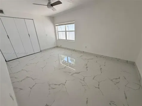 6520 W 8th Lane Hialeah FL 33012