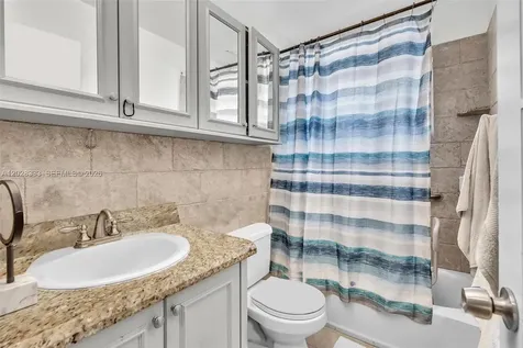 2631 NE 214th Street Miami FL 33180
