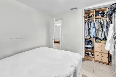 2631 NE 214th Street Miami FL 33180