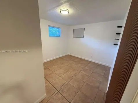 165 Lawn Way Miami Springs FL 33166