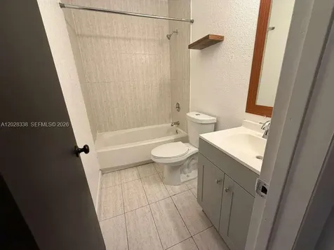165 Lawn Way Miami Springs FL 33166