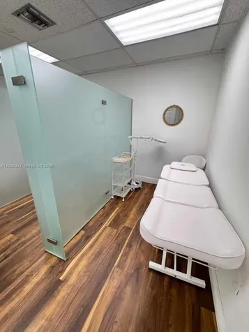 3939 NW 7 Street #208 Miami FL 33126