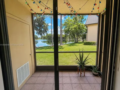 101 NW 93rd Avenue Pembroke Pines FL 33024