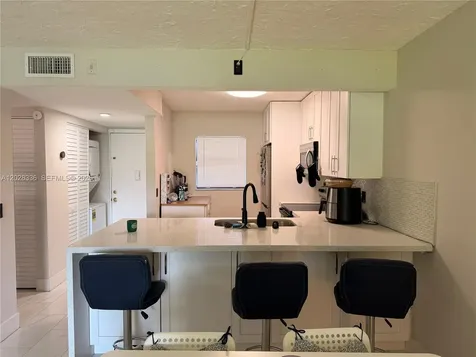 101 NW 93rd Avenue Pembroke Pines FL 33024