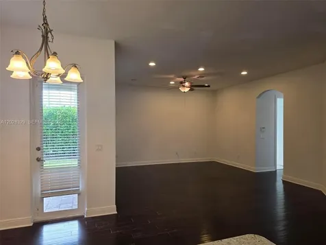 8671 Lakeside Bend Parkland FL 33076
