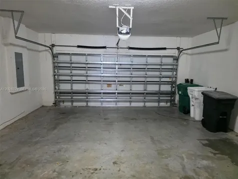 8671 Lakeside Bend Parkland FL 33076