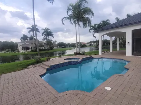 3250 W Stonebrook Circle Davie FL 33330