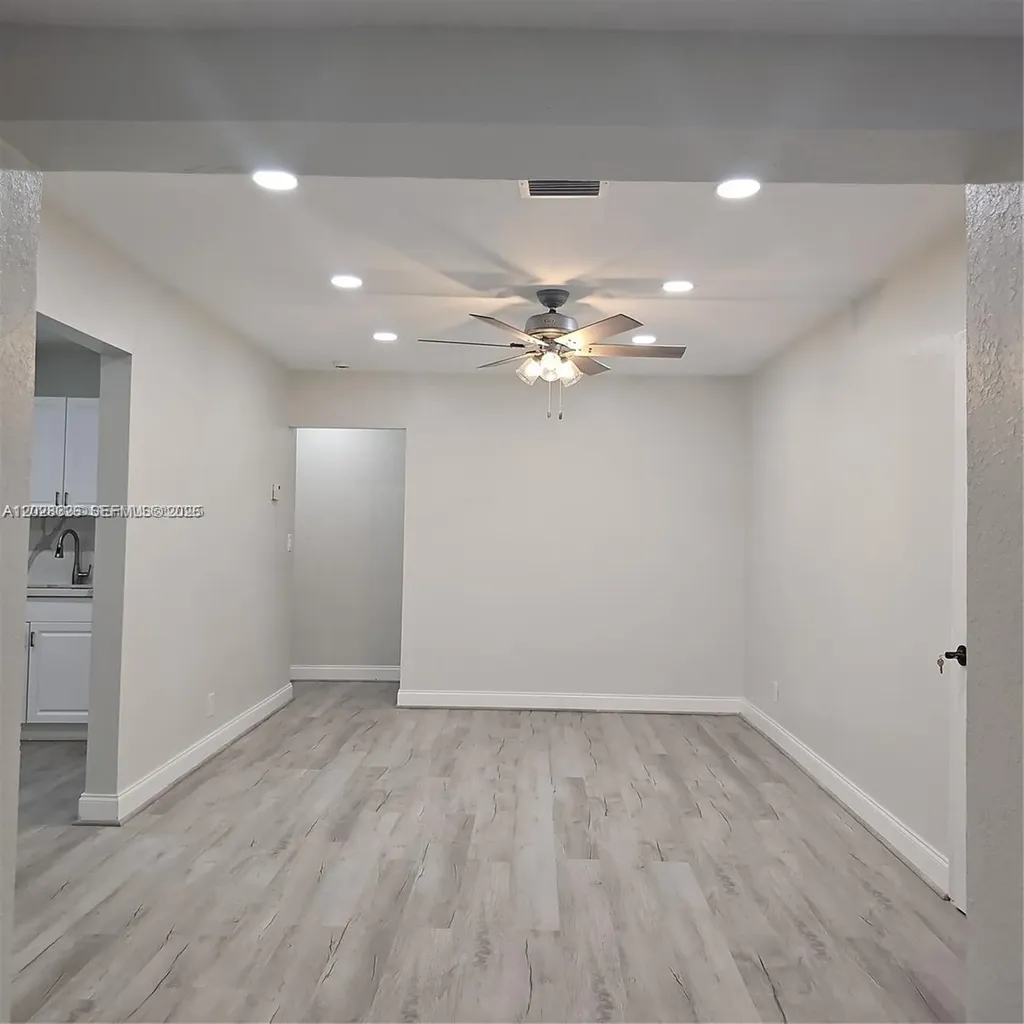 442 SW 22nd Avenue Fort Lauderdale FL 33312