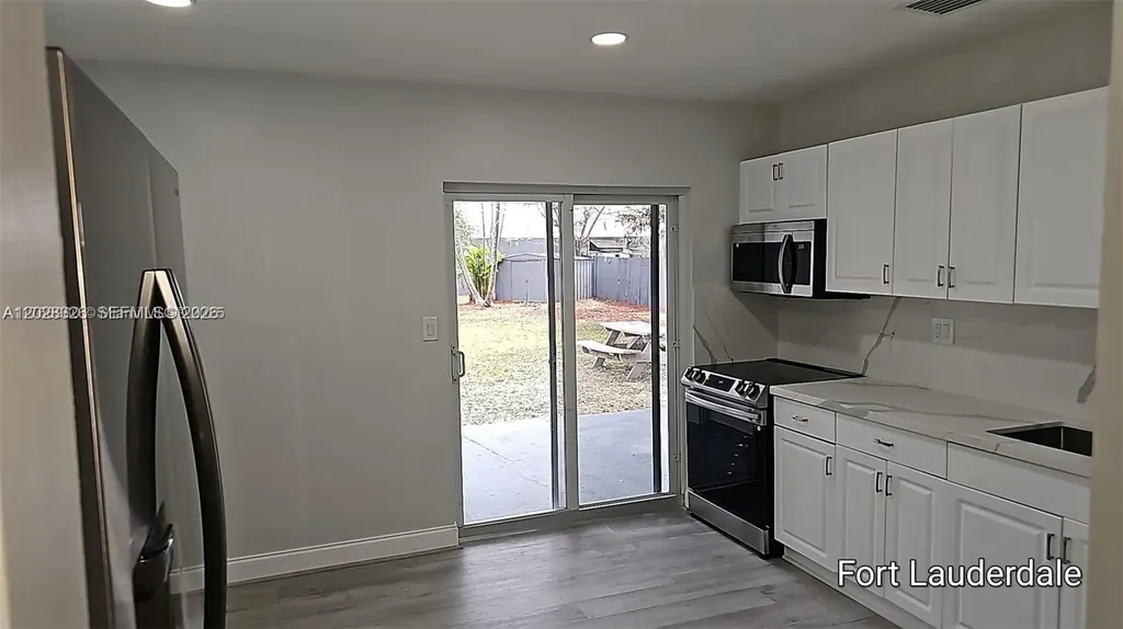 442 SW 22nd Avenue Fort Lauderdale FL 33312