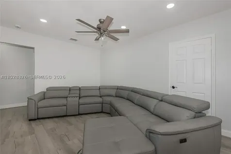 442 SW 22nd Avenue Fort Lauderdale FL 33312