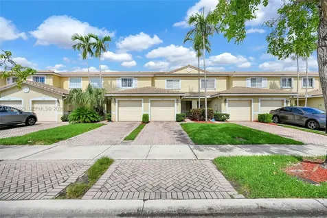 5927 Royal Way Tamarac FL 33321