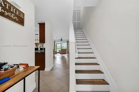 5927 Royal Way Tamarac FL 33321