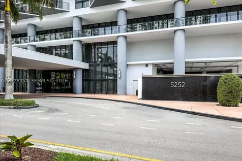 5252 NW 85th Avenue Doral FL 33166