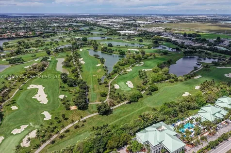 5252 NW 85th Avenue Doral FL 33166