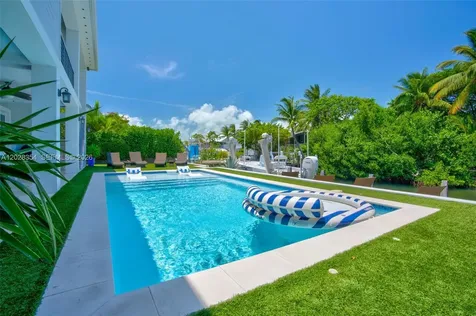 145 Venetian Drive Islamorada FL 33036