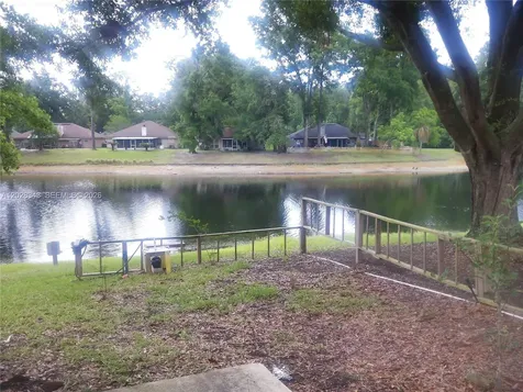 1641 Spring Oaks Lane Jacksonville FL 32221
