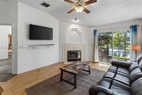 1641 Spring Oaks Lane Jacksonville FL 32221