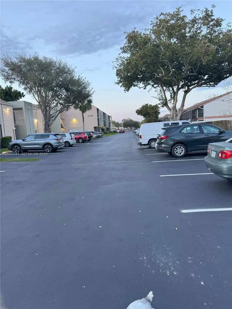 7175 Orange Drive Davie FL 33314