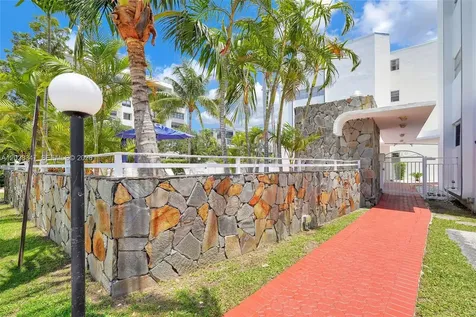 1075 93rd Street Bay Harbor Islands FL 33154