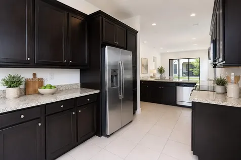 9717 W 34th Lane Hialeah FL 33018