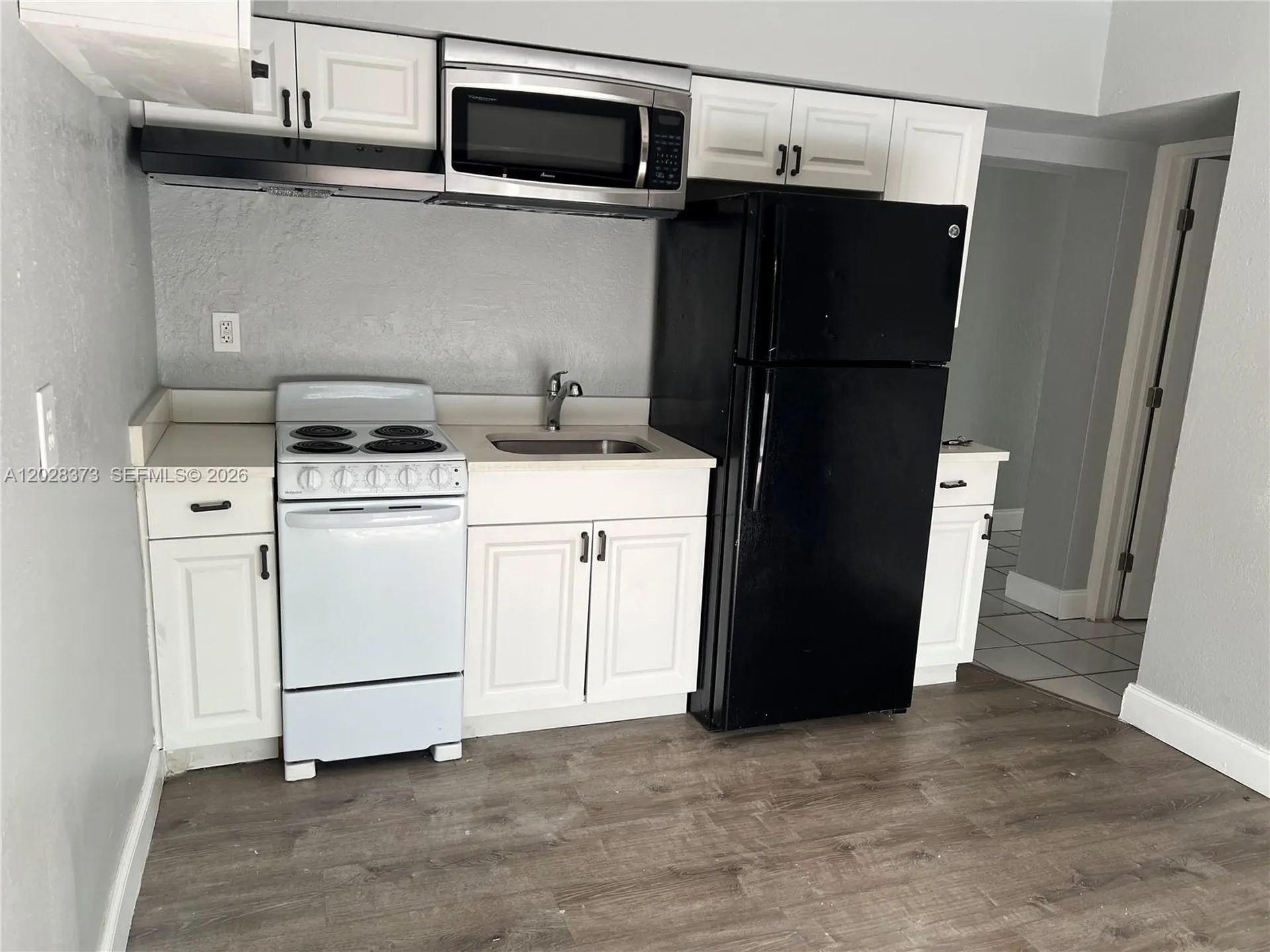 2118 N 19th Avenue Hollywood FL 33020