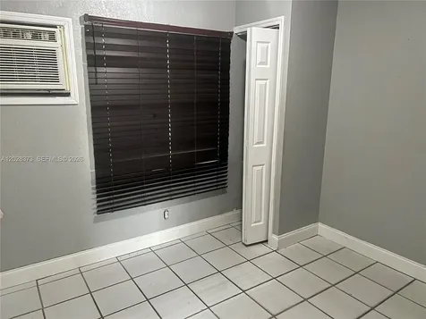 2118 N 19th Avenue Hollywood FL 33020