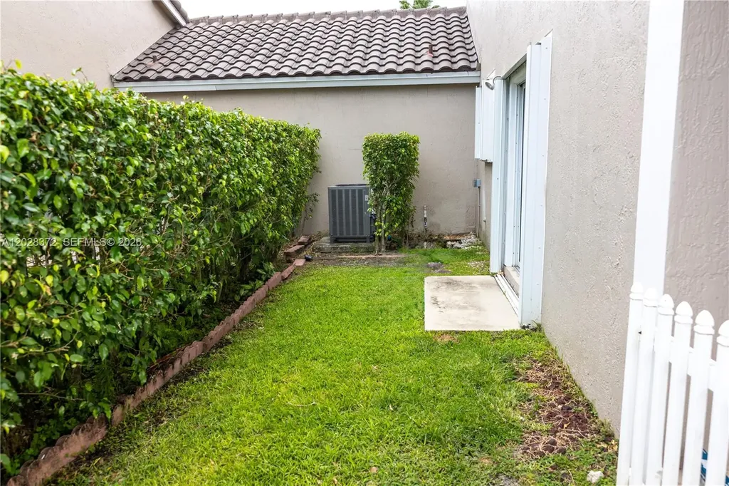 10560 NW 57th Court Coral Springs FL 33076