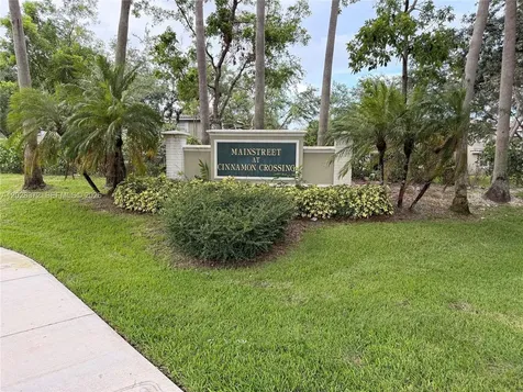 10560 NW 57th Court Coral Springs FL 33076
